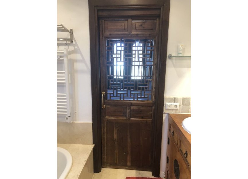 Resale - House - Finca - Cortijo - Estepona - Estepona Centro