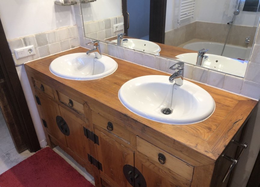 Resale - House - Finca - Cortijo - Estepona - Estepona Centro