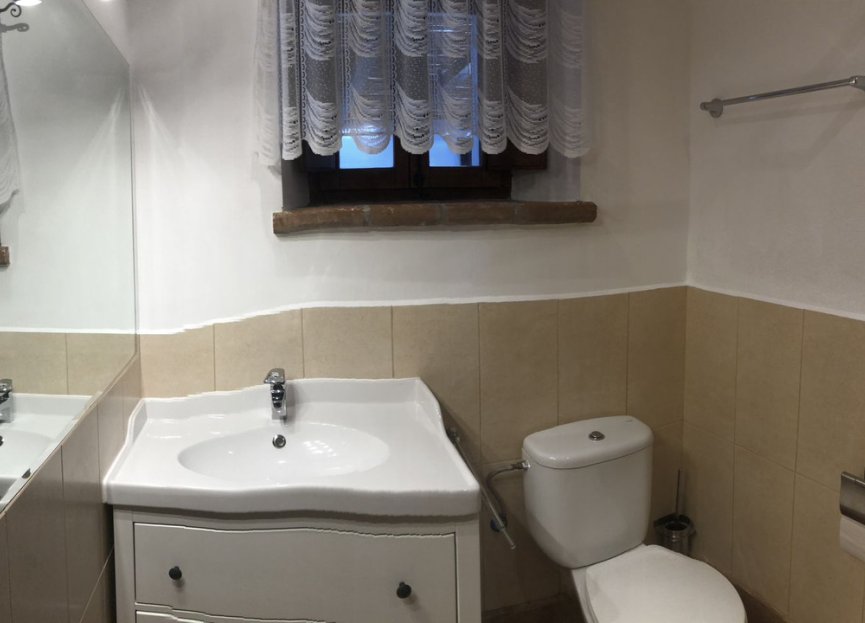 Resale - House - Finca - Cortijo - Estepona - Estepona Centro