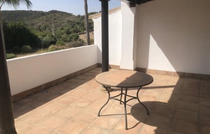 Resale - House - Finca - Cortijo - Estepona - Estepona Centro
