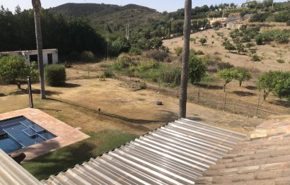 Resale - House - Finca - Cortijo - Estepona - Estepona Centro