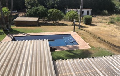 Resale - House - Finca - Cortijo - Estepona - Estepona Centro