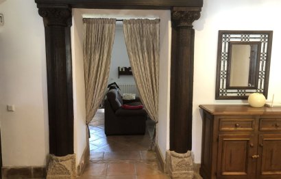 Resale - House - Finca - Cortijo - Estepona - Estepona Centro