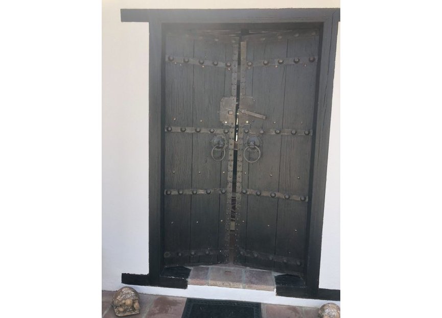 Resale - House - Finca - Cortijo - Estepona - Estepona Centro