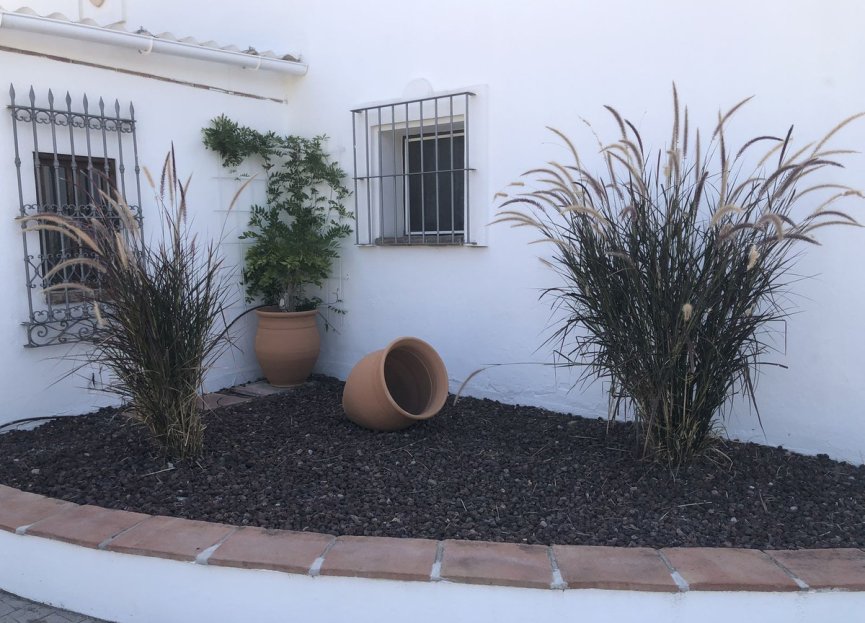 Resale - House - Finca - Cortijo - Estepona - Estepona Centro