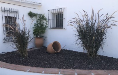 Resale - House - Finca - Cortijo - Estepona - Estepona Centro