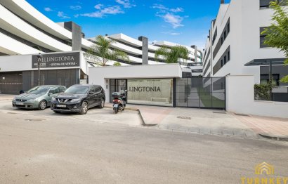 Resale - Apartment - Middle Floor Apartment - Estepona - Estepona Centro