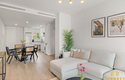 Resale - Apartment - Middle Floor Apartment - Estepona - Estepona Centro