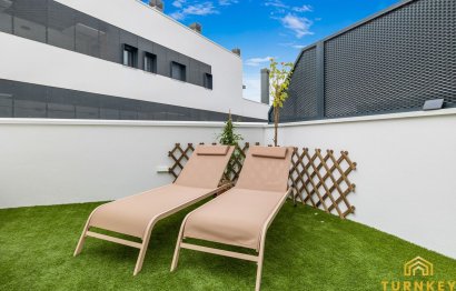 Resale - Apartment - Middle Floor Apartment - Estepona - Estepona Centro