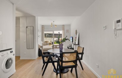 Resale - Apartment - Middle Floor Apartment - Estepona - Estepona Centro