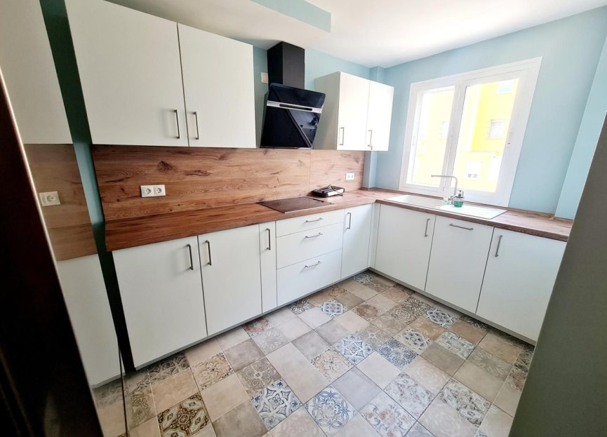 Resale - Apartment - Middle Floor Apartment - Marbella - San Pedro De Alcantara