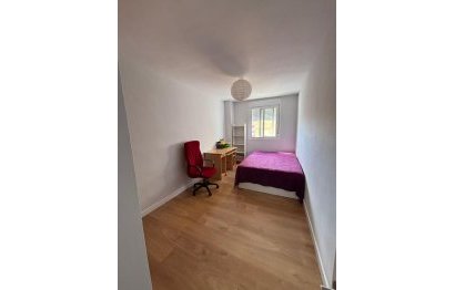 Resale - Apartment - Middle Floor Apartment - Marbella - San Pedro De Alcantara