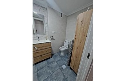 Resale - Apartment - Middle Floor Apartment - Marbella - San Pedro De Alcantara