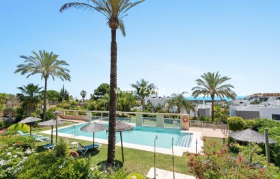 Resale - Apartment - Penthouse - Estepona - Selwo