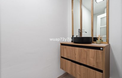 Resale - Apartment - Penthouse - Estepona - Selwo