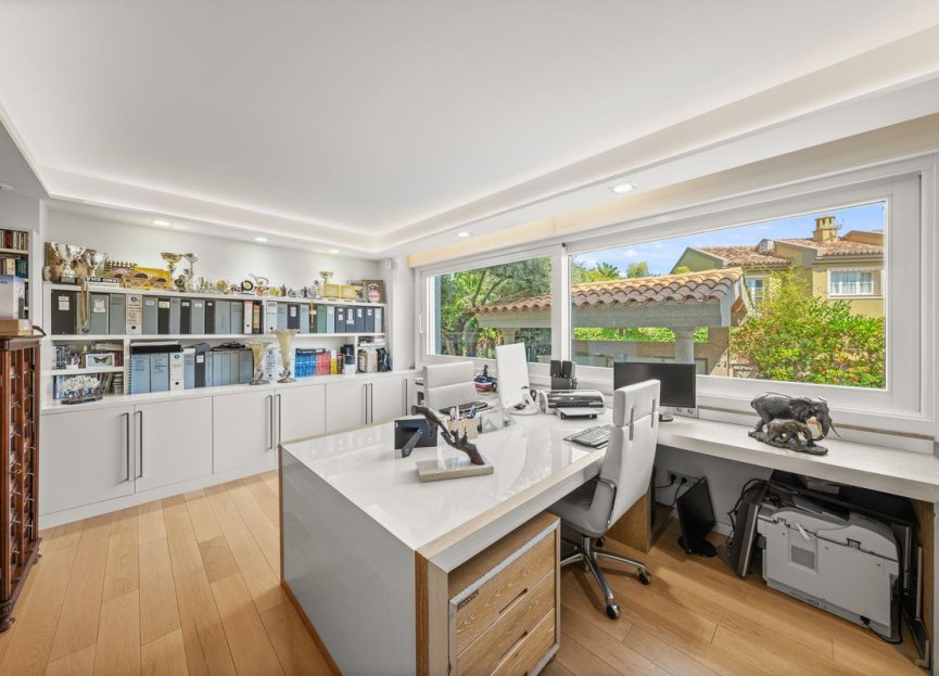 Reventa - House - Detached Villa - Marbella - Bahía de Marbella