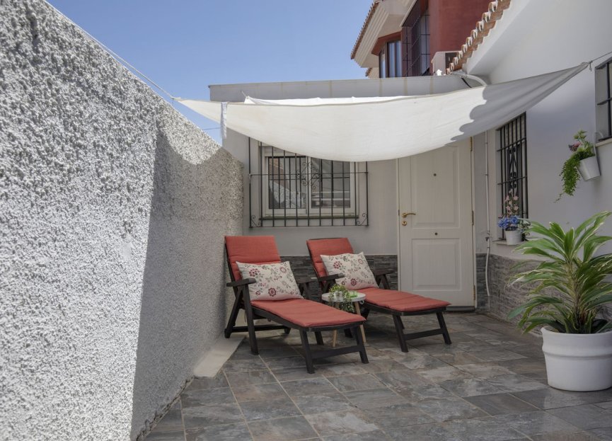 Resale - House - Detached Villa - Fuengirola - Fuengirola Centro
