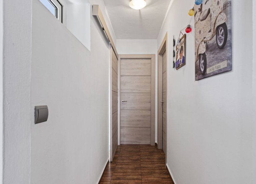 Resale - House - Detached Villa - Fuengirola - Fuengirola Centro