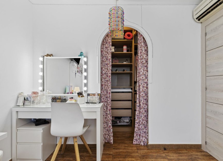 Resale - House - Detached Villa - Fuengirola - Fuengirola Centro