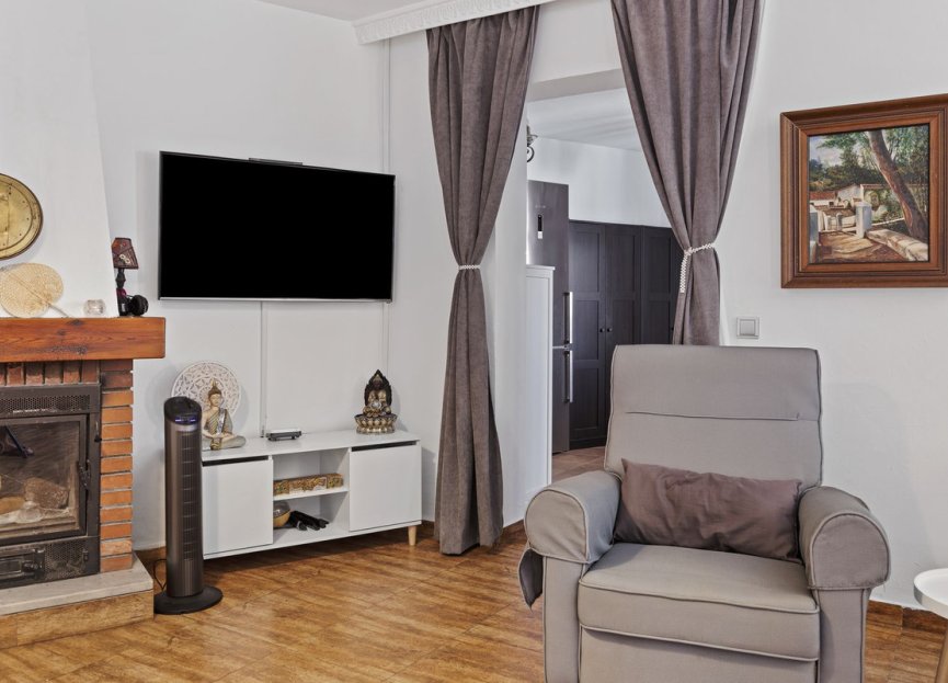 Resale - House - Detached Villa - Fuengirola - Fuengirola Centro