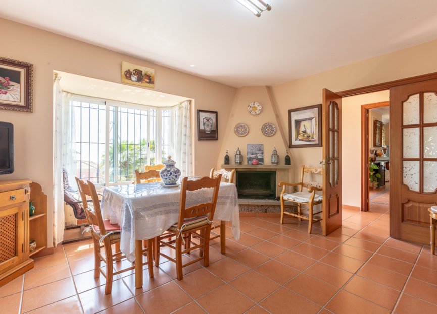 Resale - House - Detached Villa - Marbella - Marbella Centro