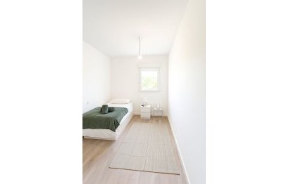 Resale - Apartment - Middle Floor Apartment - Marbella - Nueva Andalucia