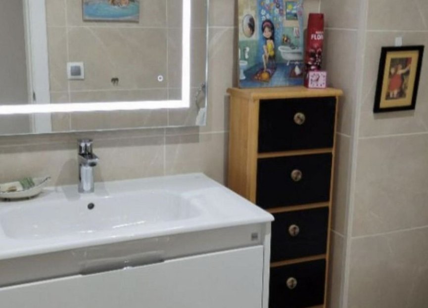 Resale - Apartment - Middle Floor Apartment - Marbella - Marbella Centro