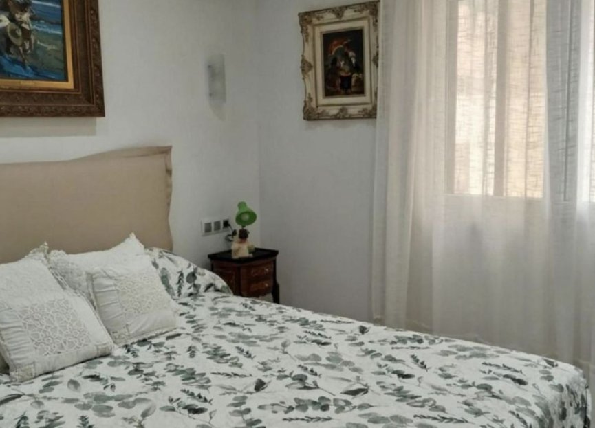 Resale - Apartment - Middle Floor Apartment - Marbella - Marbella Centro