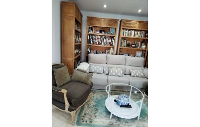 Resale - Apartment - Middle Floor Apartment - Marbella - Marbella Centro