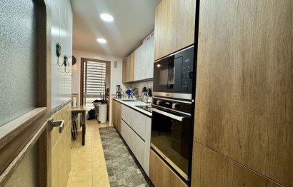 Resale - Apartment - Middle Floor Apartment - Benalmádena - Benalmadena Costa