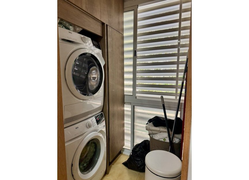 Resale - Apartment - Middle Floor Apartment - Benalmádena - Benalmadena Costa