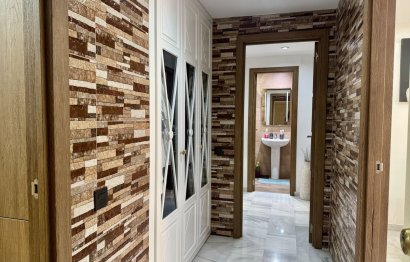 Resale - Apartment - Middle Floor Apartment - Benalmádena - Benalmadena Costa