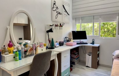 Resale - Apartment - Middle Floor Apartment - Benalmádena - Benalmadena Costa