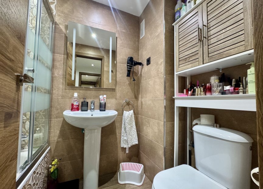 Resale - Apartment - Middle Floor Apartment - Benalmádena - Benalmadena Costa