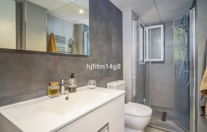 Resale - House - Detached Villa - Marbella - Nueva Andalucia