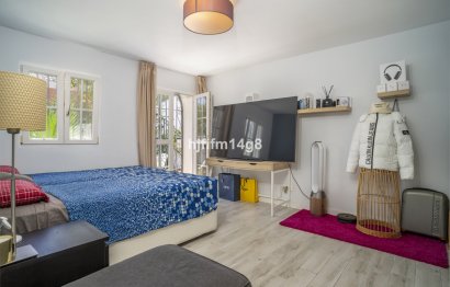 Resale - House - Detached Villa - Marbella - Nueva Andalucia