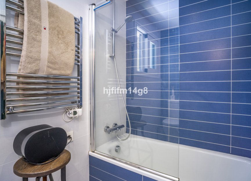 Resale - House - Detached Villa - Marbella - Nueva Andalucia