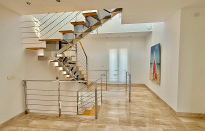 Resale - House - Detached Villa - Marbella - El Rosario