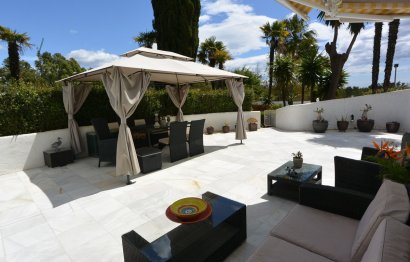 Resale - Apartment - Ground Floor Apartment - Marbella - The Golden Mile