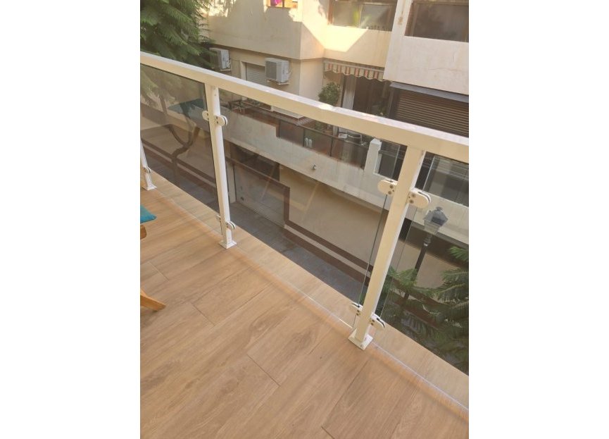 Resale - Apartment - Middle Floor Apartment - Fuengirola - Los Boliches