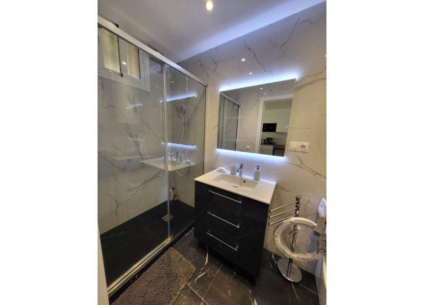 Resale - Apartment - Middle Floor Apartment - Fuengirola - Los Boliches