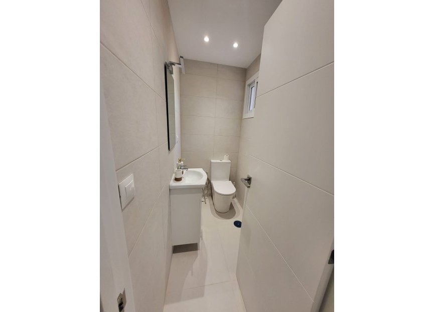 Resale - Apartment - Middle Floor Apartment - Fuengirola - Los Boliches