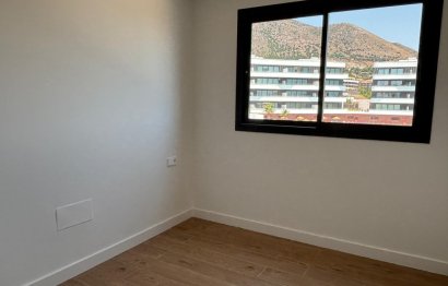 Resale - Apartment - Middle Floor Apartment - Fuengirola - Fuengirola Centro