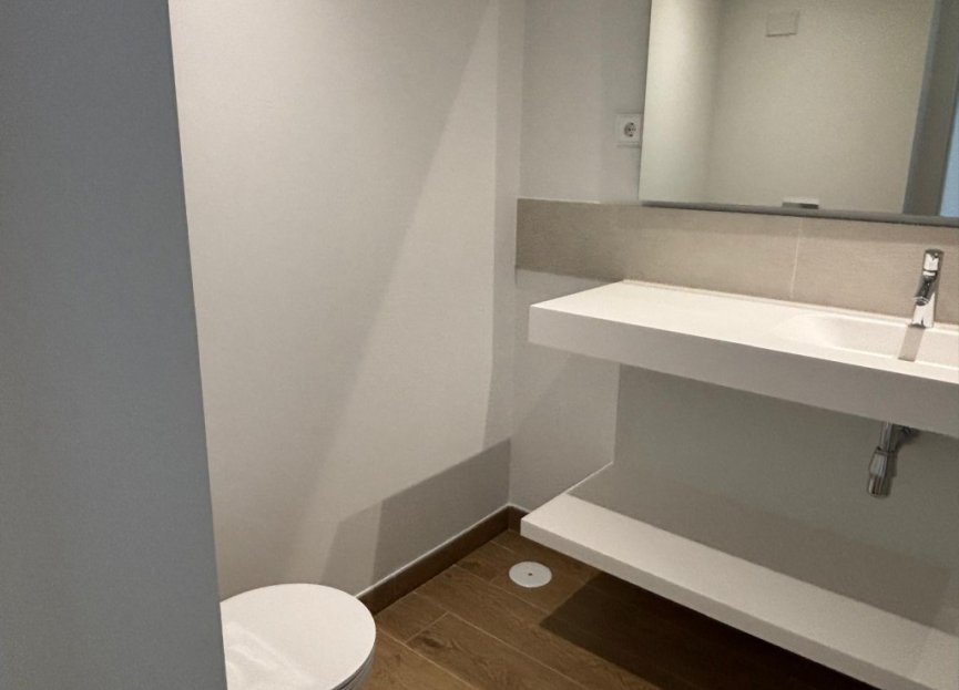 Resale - Apartment - Middle Floor Apartment - Fuengirola - Fuengirola Centro