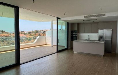 Resale - Apartment - Middle Floor Apartment - Fuengirola - Fuengirola Centro