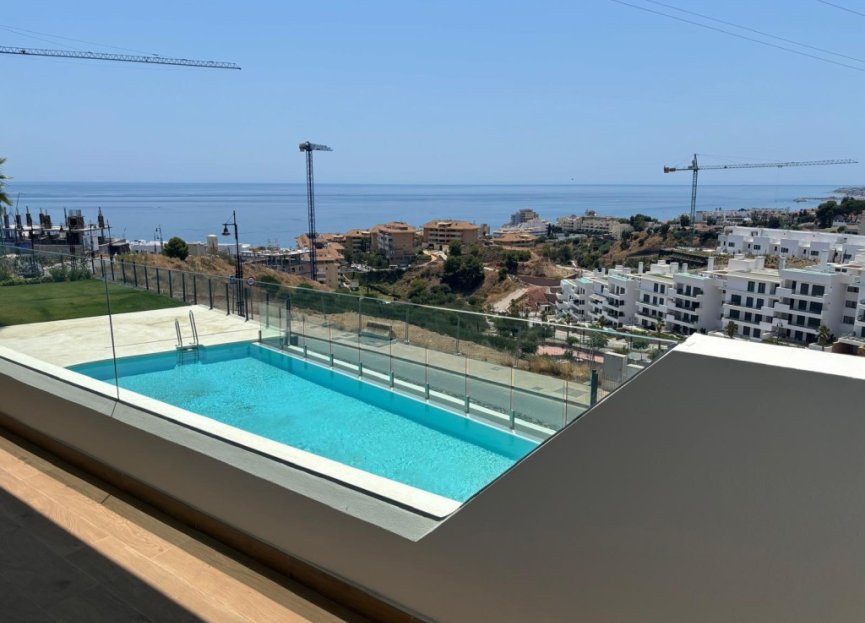 Resale - Apartment - Middle Floor Apartment - Fuengirola - Fuengirola Centro