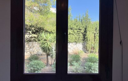 Resale - Apartment - Middle Floor Apartment - Benahavís - Benahavís Centro