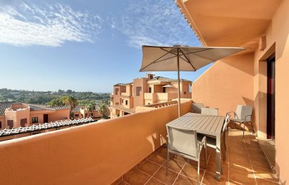 Resale - Apartment - Middle Floor Apartment - Benahavís - Benahavís Centro