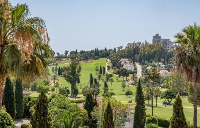 Resale - Apartment - Middle Floor Apartment - Benahavís - Benahavís Centro