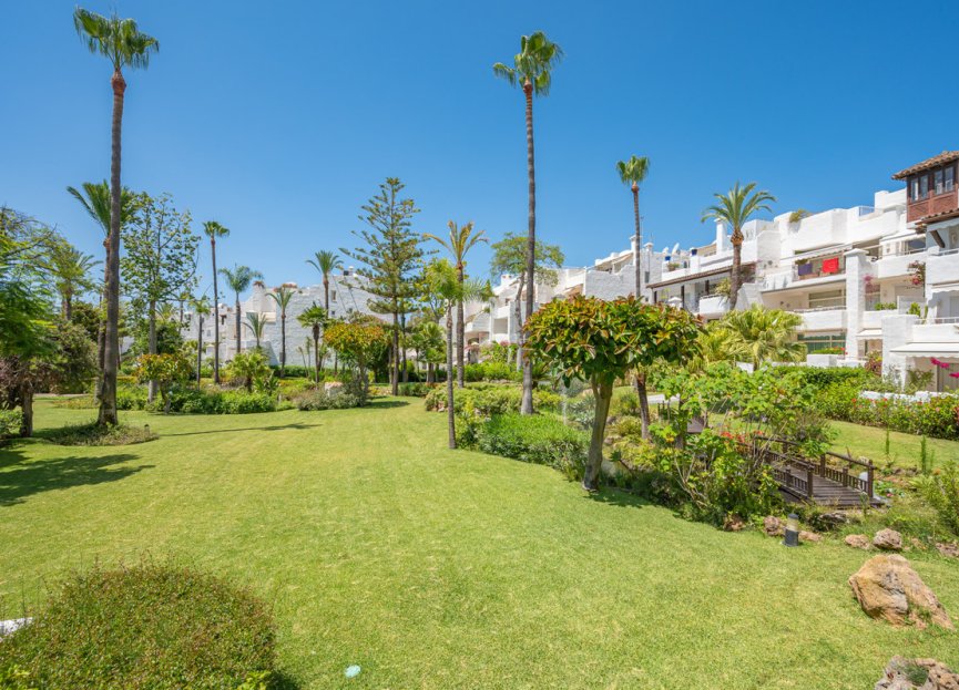 Resale - Apartment - Ground Floor Apartment - Marbella - The Golden Mile